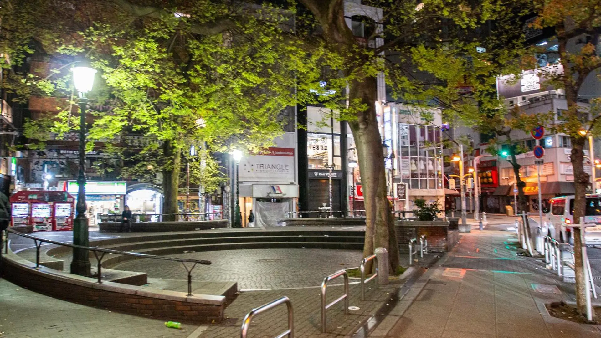 Capsule Hotel Asahi Plaza Shinsaibashi - Men'S Only Osaka
